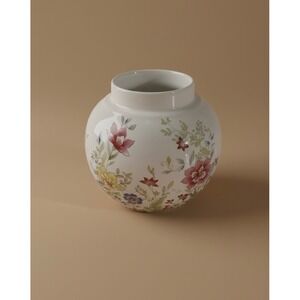 Vintage Hammersley Mayfield Fine Bone China  wildflower pattern  Made in England